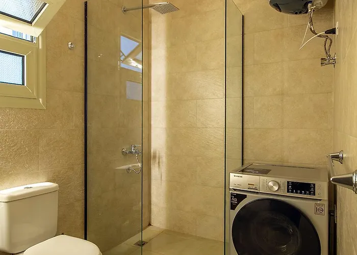 Bayt Hassan A3 - 2 Bedrooms European Style *